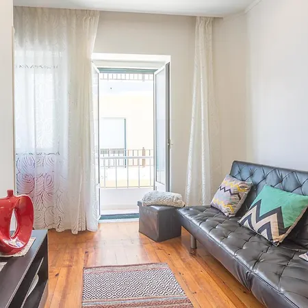 Daire T3 Carvalho Laranjo Mabilde